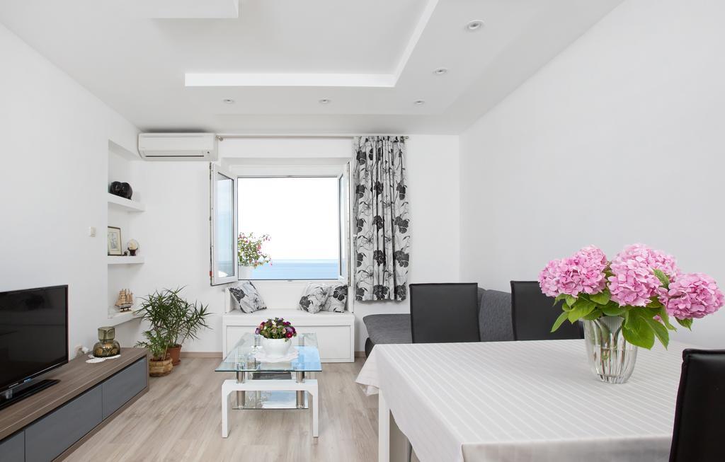Appartement Aurora I *